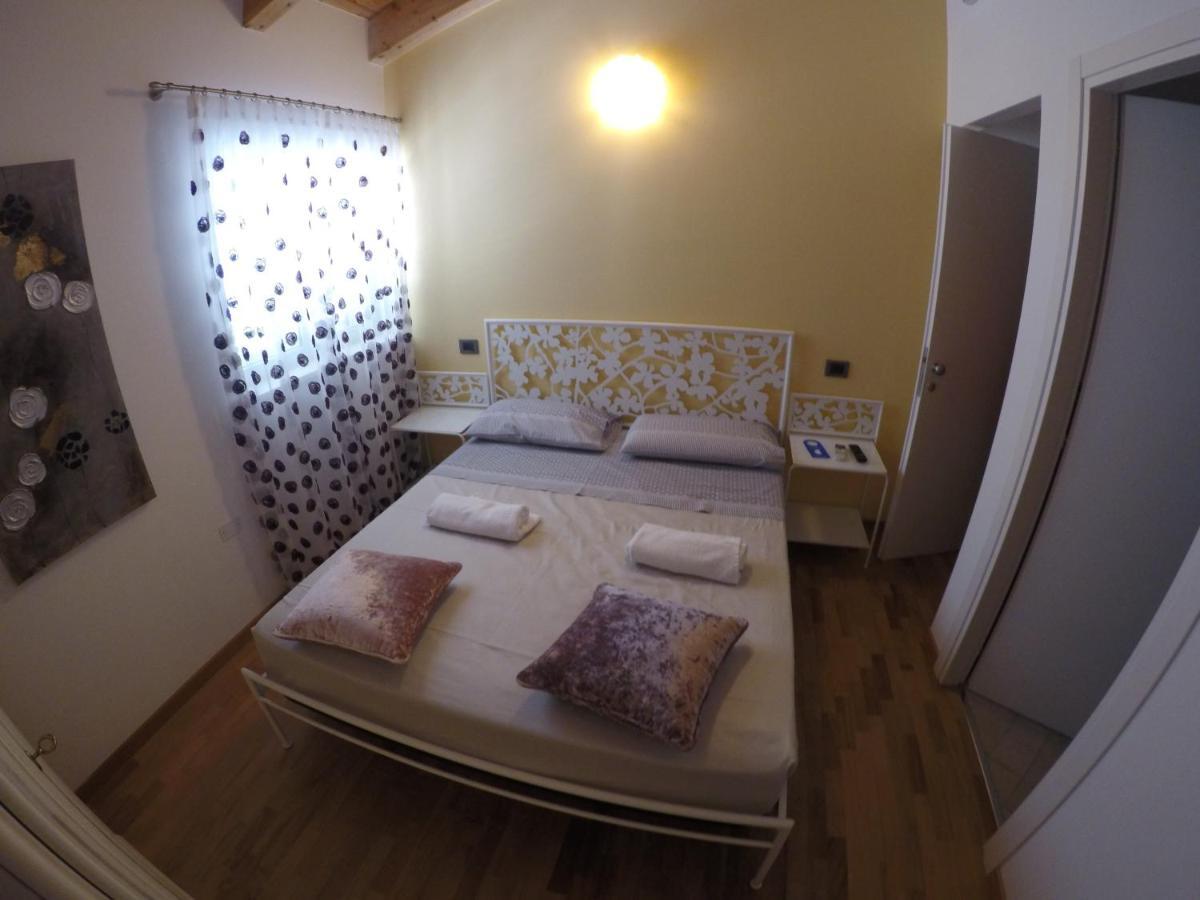 Villa Imago Розето-дельи-Абруцци Номер фото